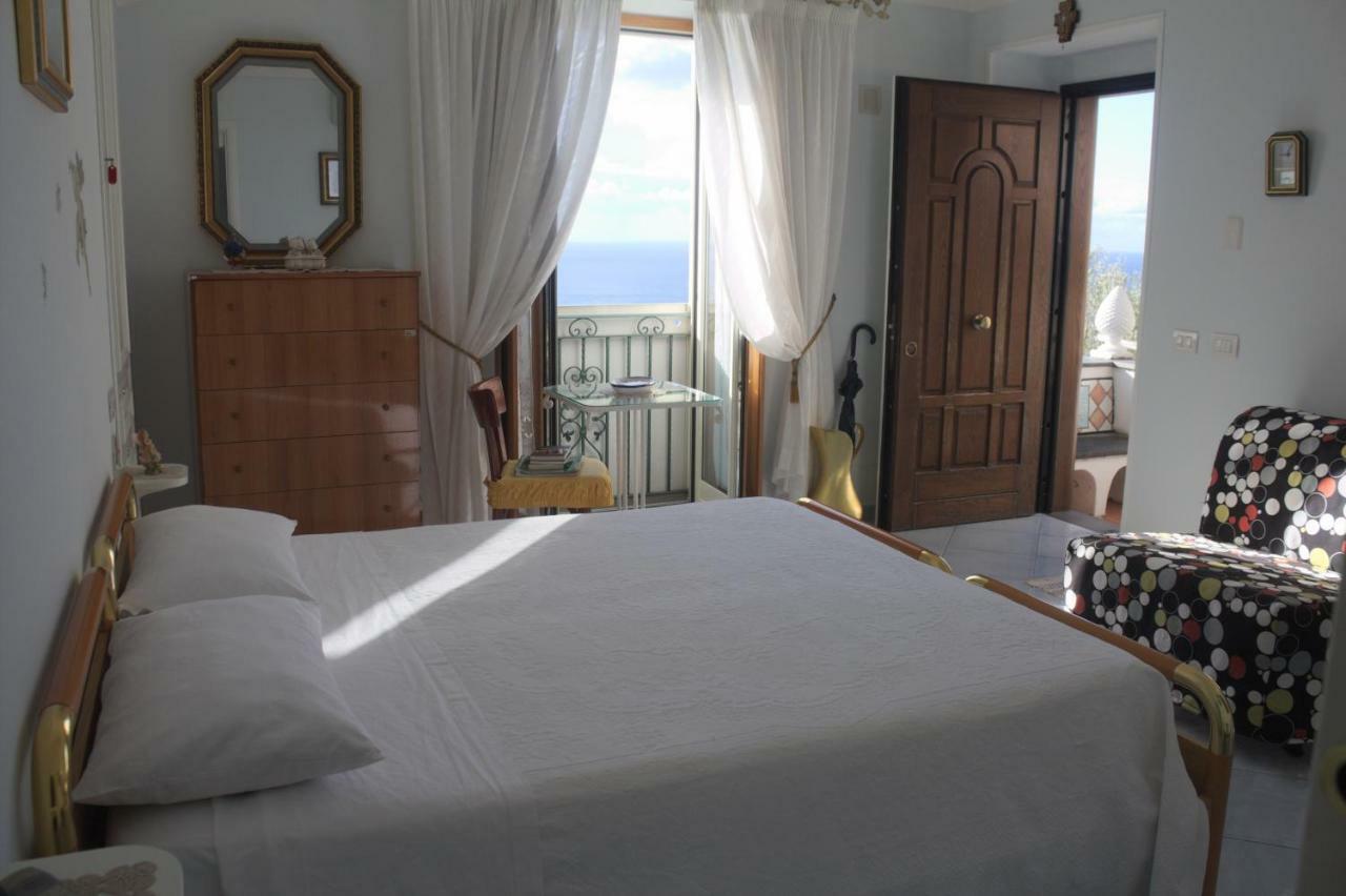 아말피 카사 에르모사 B&B 외부 사진