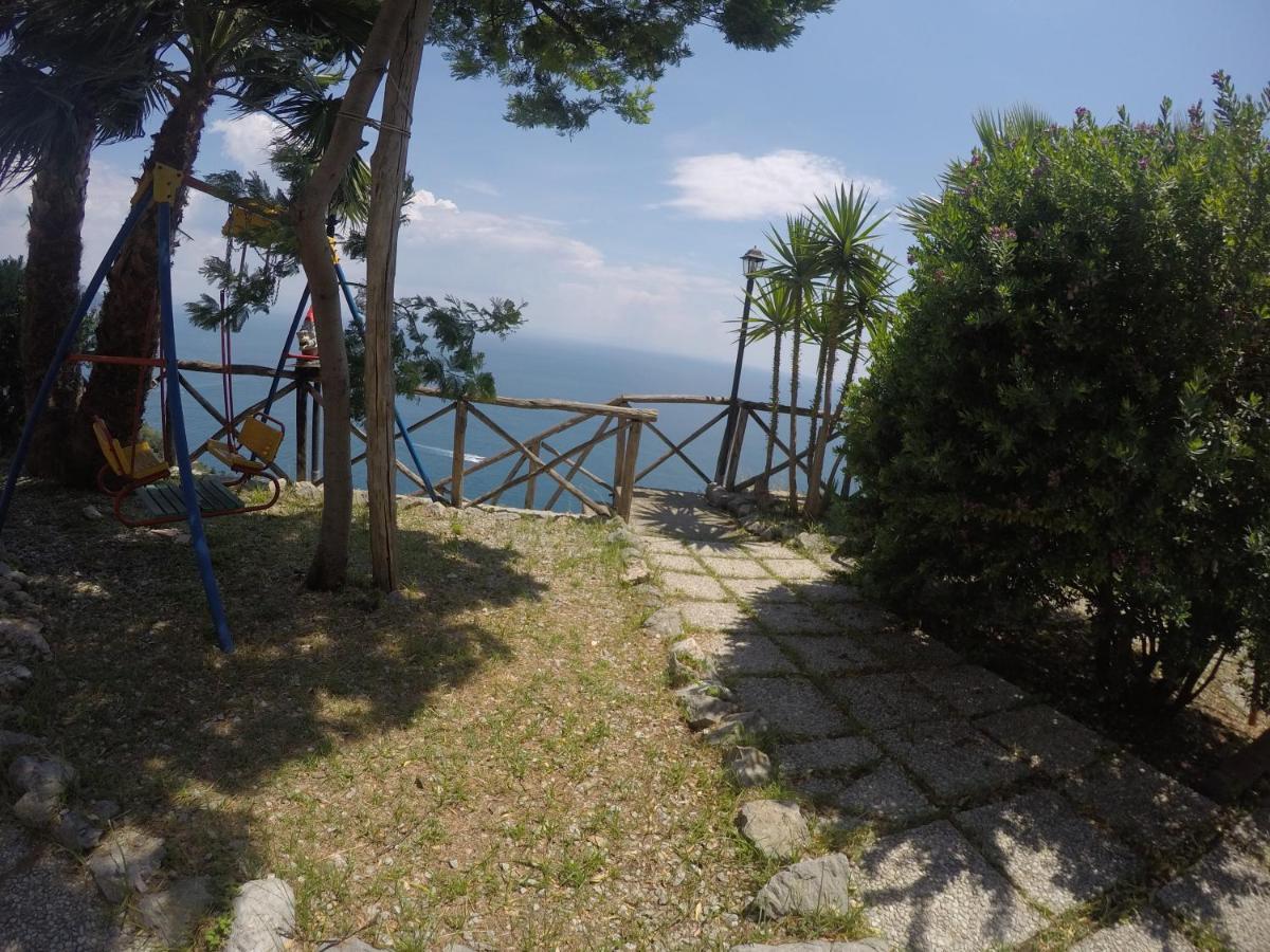 아말피 카사 에르모사 B&B 외부 사진